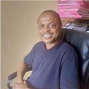 Prof de français passionné et animé. Soyez les bienvenus !